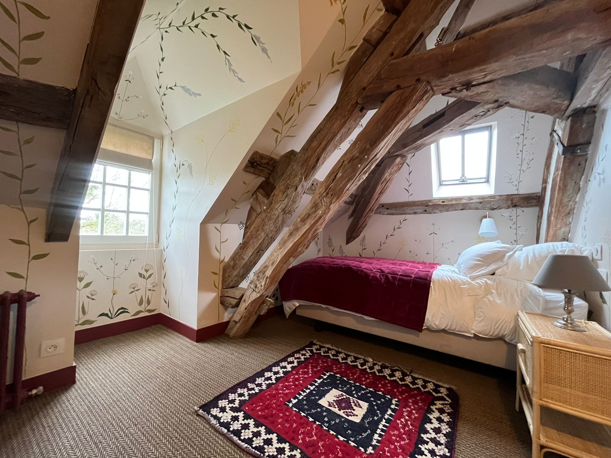 Suite botanique poutres médiévales — Prieuré Saint-Bû